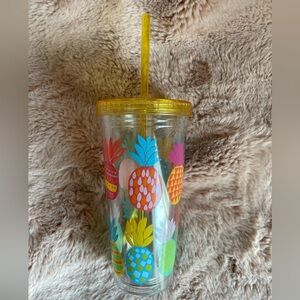 Pineapple tumbler